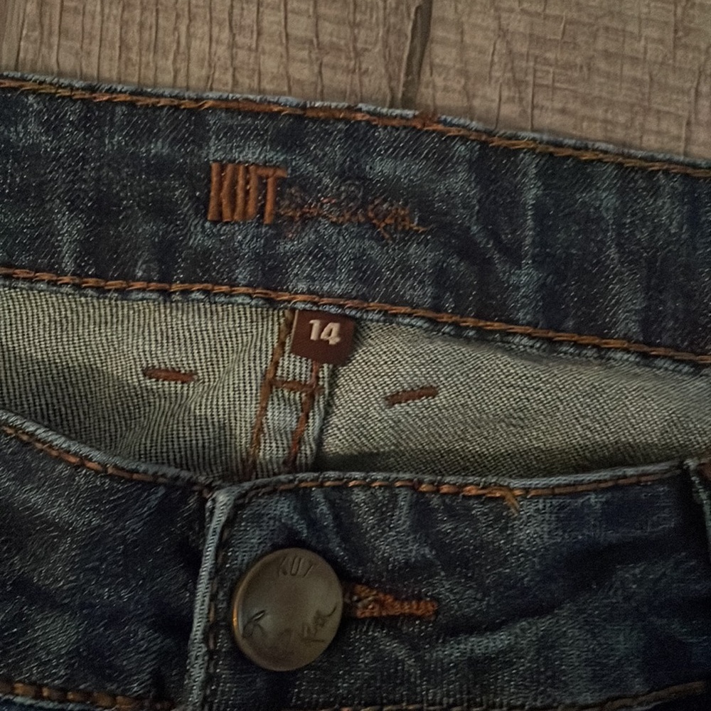 Jeans - Picture 3 of 3